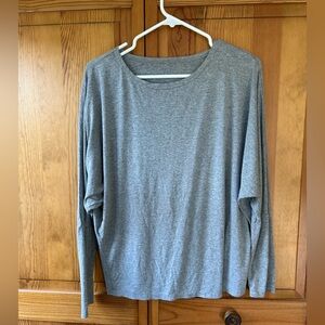 SHEIN Grey Women’s Long Sleeve Dolman Sleeve Top Size L